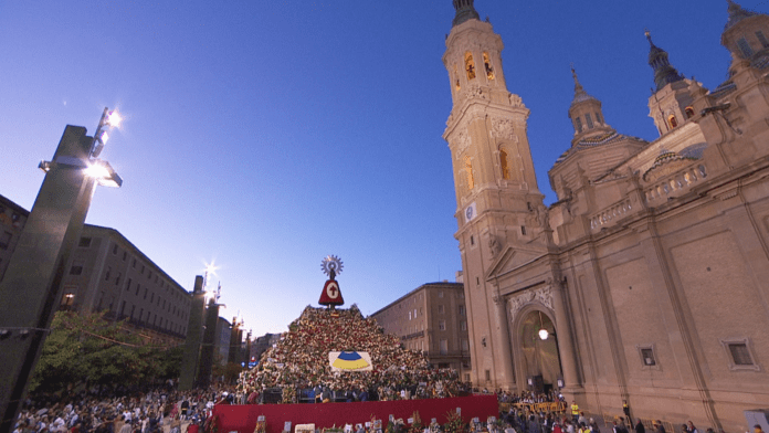 PrensaCARTV_OfrendaFlores2