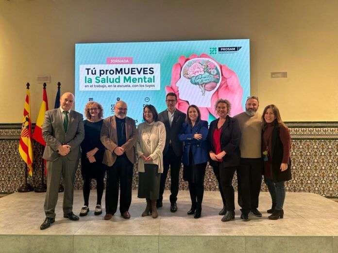 Fotografía de grupo de la jornada 'Tu promueves la Salud Mental'