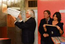 Heraldo de Aragón deposita su legado de 130 años en la Caja de las Letras del Instituto Cervantes