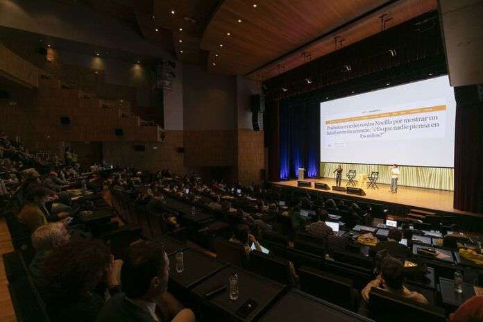 PÚBLICO EN EL XXVI CONGRESO DE PERIODISMO DE HUESCA