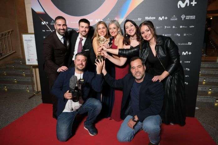 PrensaCARTV_PremioIris_Elcampoesnuestro (3)